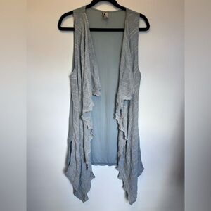 XCVI Light Gray Sleeveless Top
